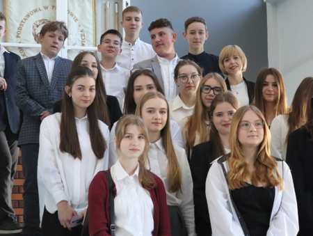 Świetny wynik ósmoklasistów