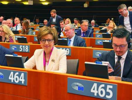 Europa na własne życzenie traci siłę? Komentarz polityczny europoseł Marleny Maląg - członek grupy EKR